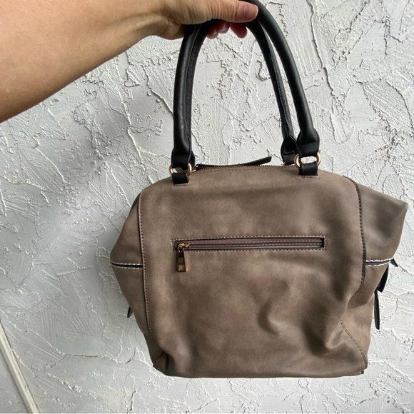 Jeane & Jax Handbag - Picture 2 of 10